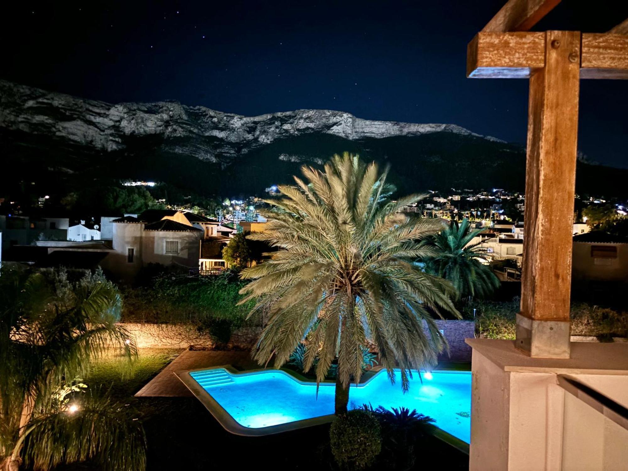 Hoteltype Penthouse 2 Beds, Parking, Wifi & Pool Stunning Views Denia Exteriér fotografie